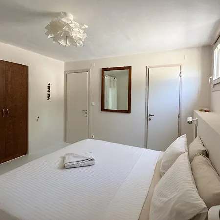 Wishflower Guest house *